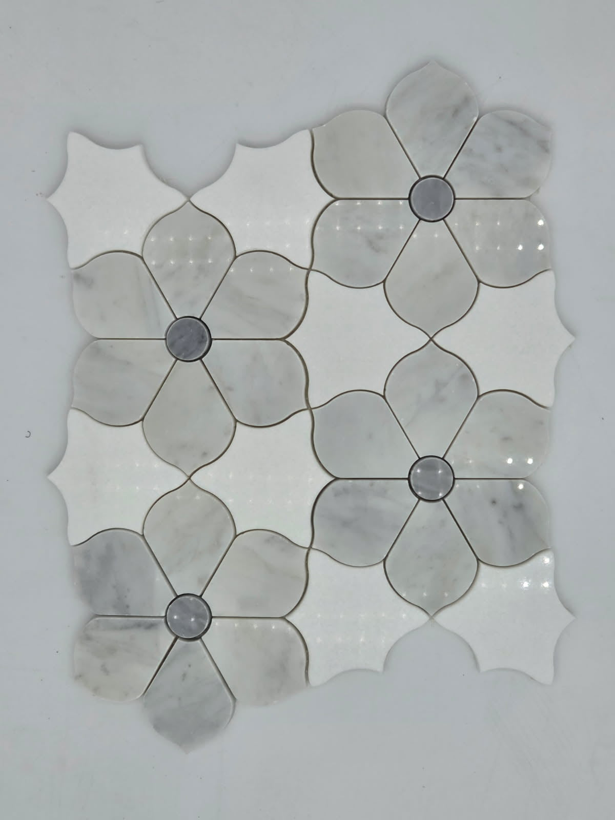 Industry Tile Natural Stone Flower Pattern Waterjet Mosaic ( 5 pc per case) 2533